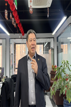 蛇年纳福，开门利是：迎接新的一年，共创辉煌！ 